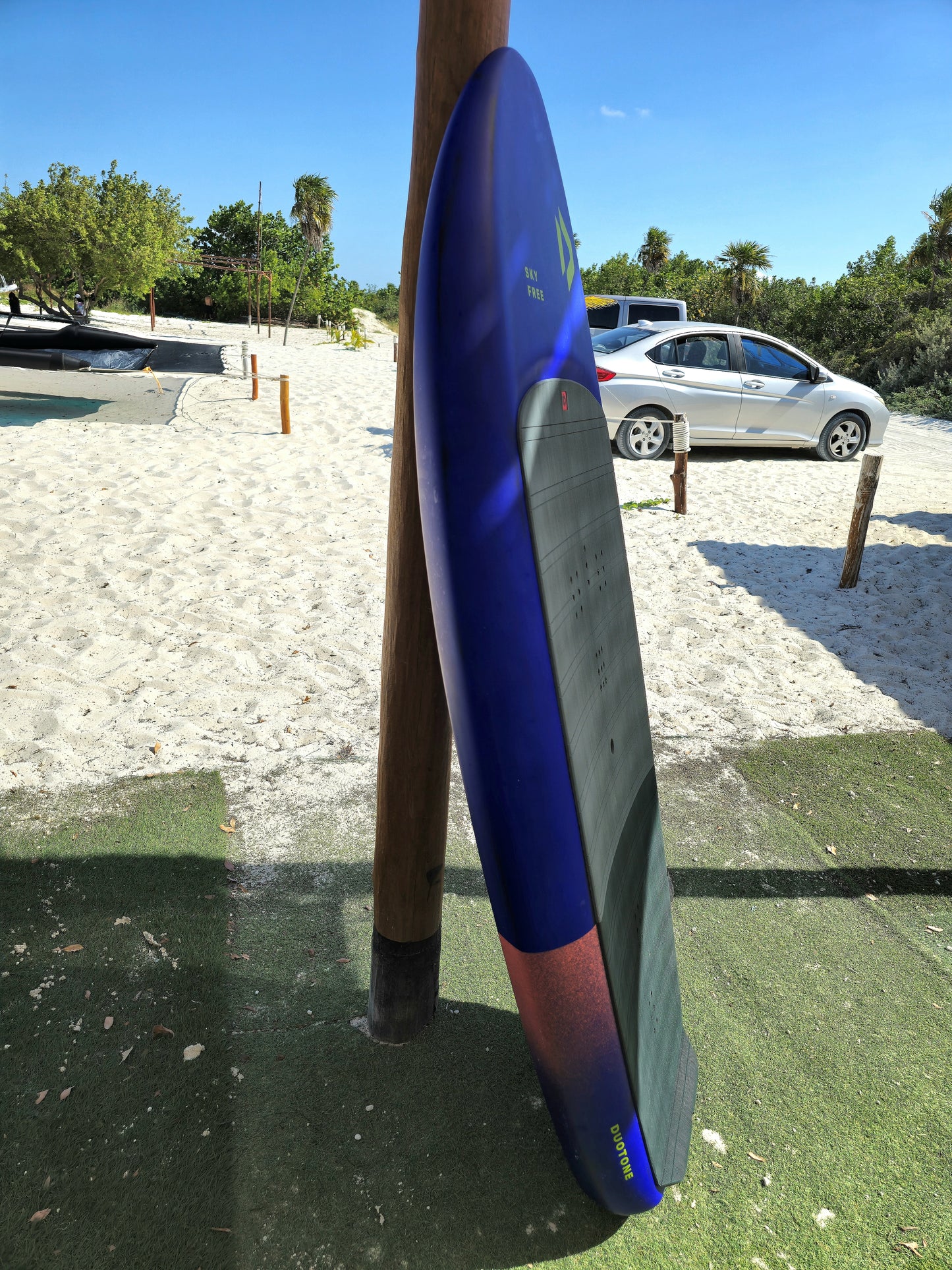 Foilboard 5'5"/105L Sky Free 2025