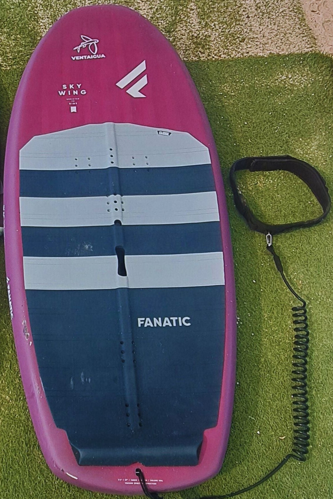 Foilboard Sky Wing 2023 5'6" (105 lt)