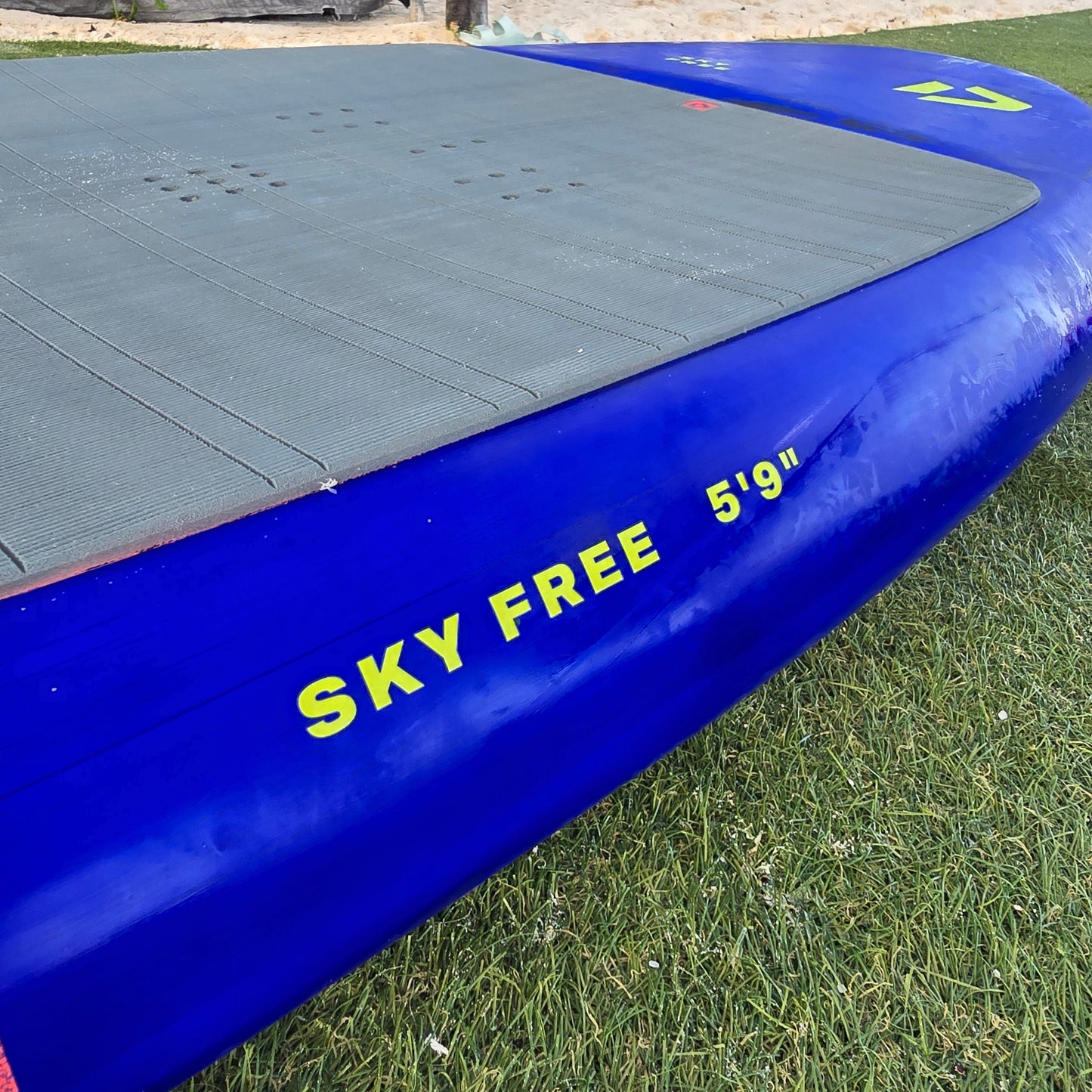 Foilboard 5'9"/125lt Sky Free 2025