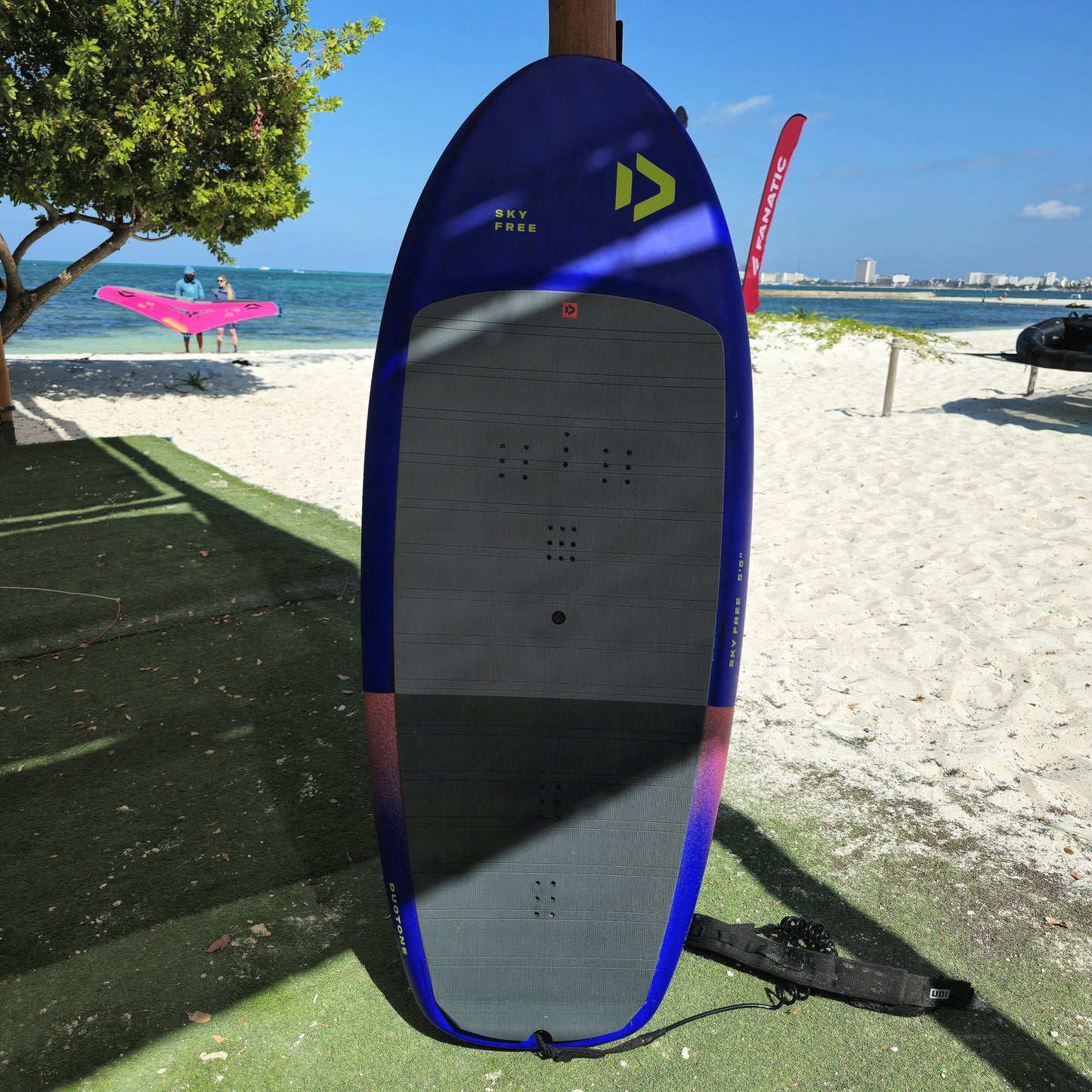 Foilboard 5'5"/105L Sky Free 2025