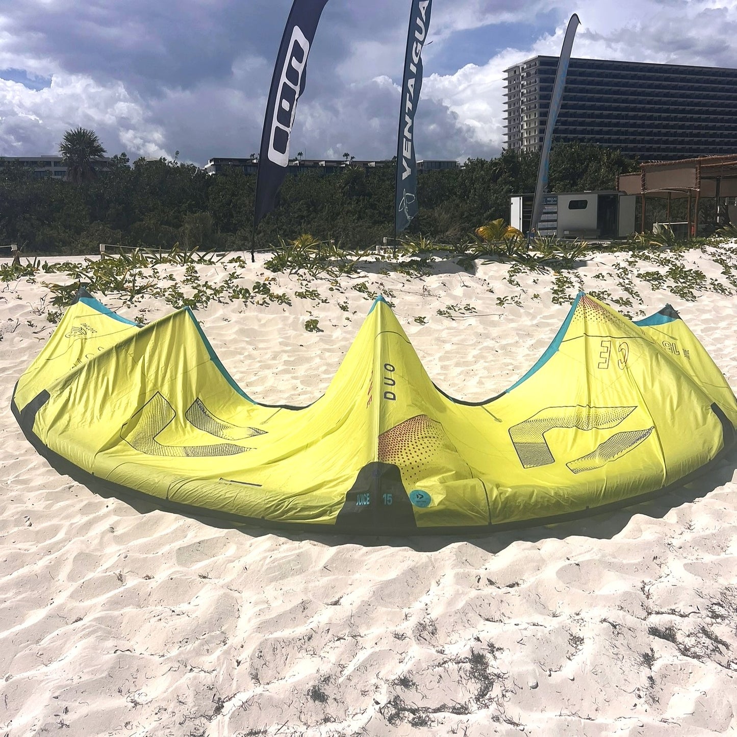 Kite 15m Juice 2025