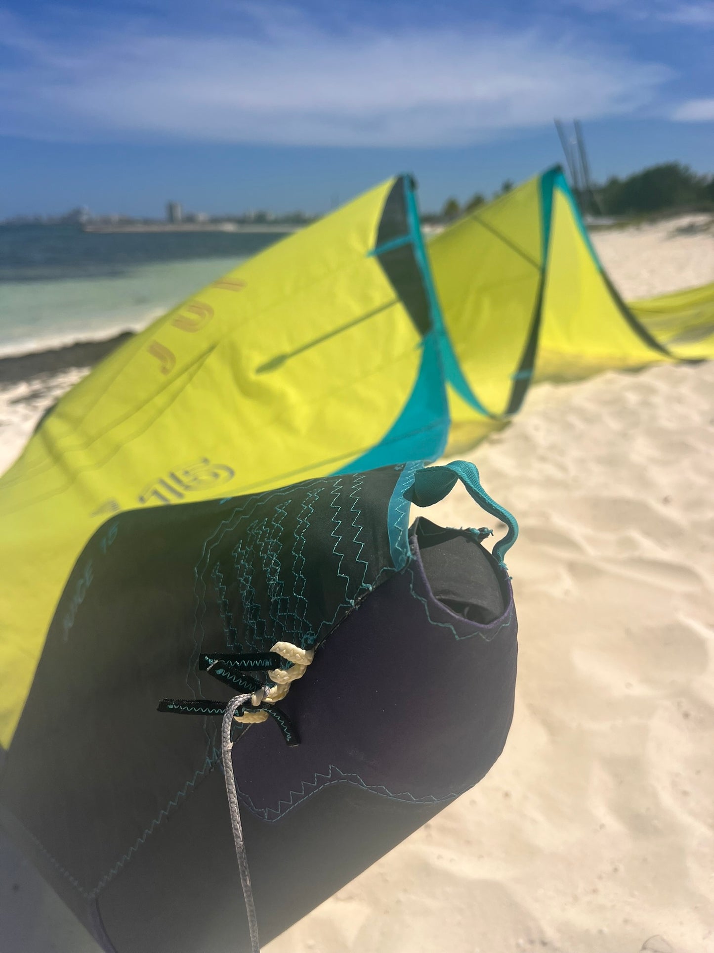 Kite 15m Juice 2025